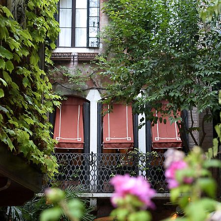 Hotel Flora Venezia Esterno foto