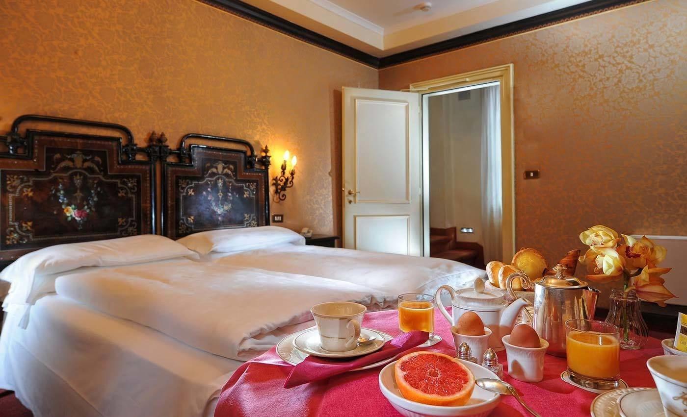 Hotel Flora Venezia Esterno foto